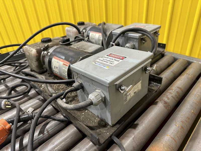 4,000 LBS X 60" X 48" ECONO LIFT HYDRAULIC SCISSOR LIFT TABLE WITH ROTARY ROLLER CONVEYOR TOP, 115 VOLT: STOCK #20961