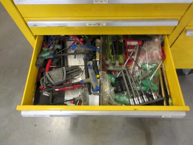 Kennedy 15-Drawer Locking Tool Chest, Portable with Keys and Contents- Auction Item