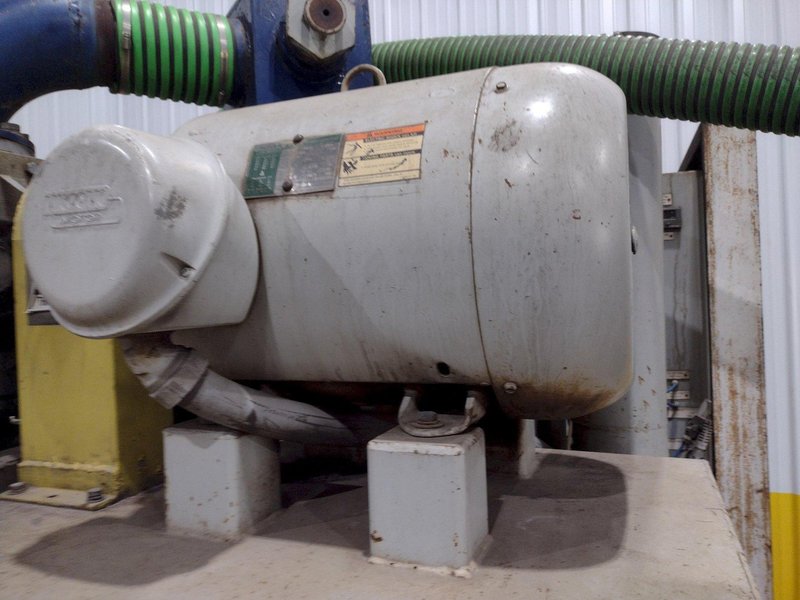 40 HP DEMARCO MAX VAC MODEL #XR40E8 INDUSTRIAL VACUUM &amp; HOPPER: STOCK #19483