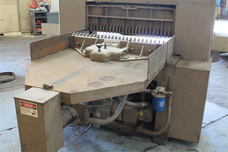 42' CHALLENGE MODEL #420 PAPER SHEAR: STOCK #61270