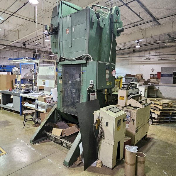 110 TON BLISS C-110 OBI PRESS W/ CWP SMX-24 SERVO FEEDER. STOCK # 1005125.