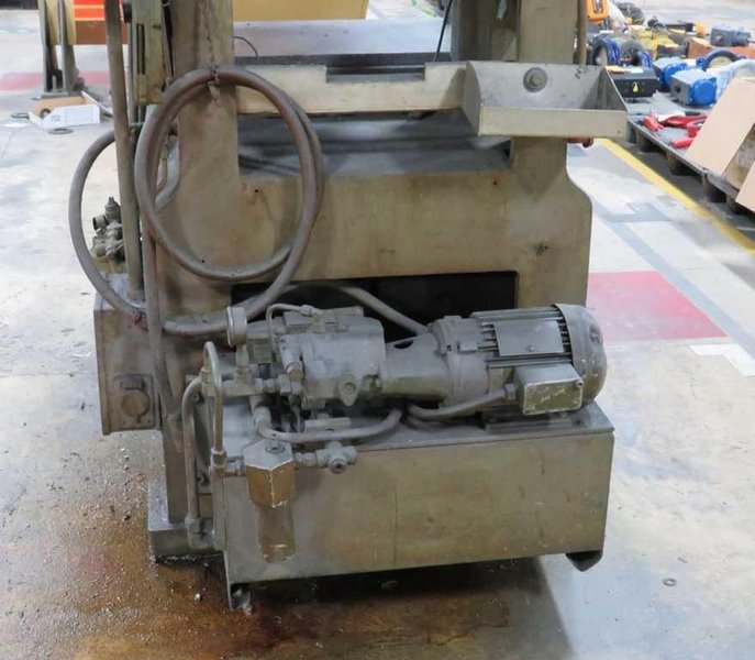 30 Ton Oak Fin Press