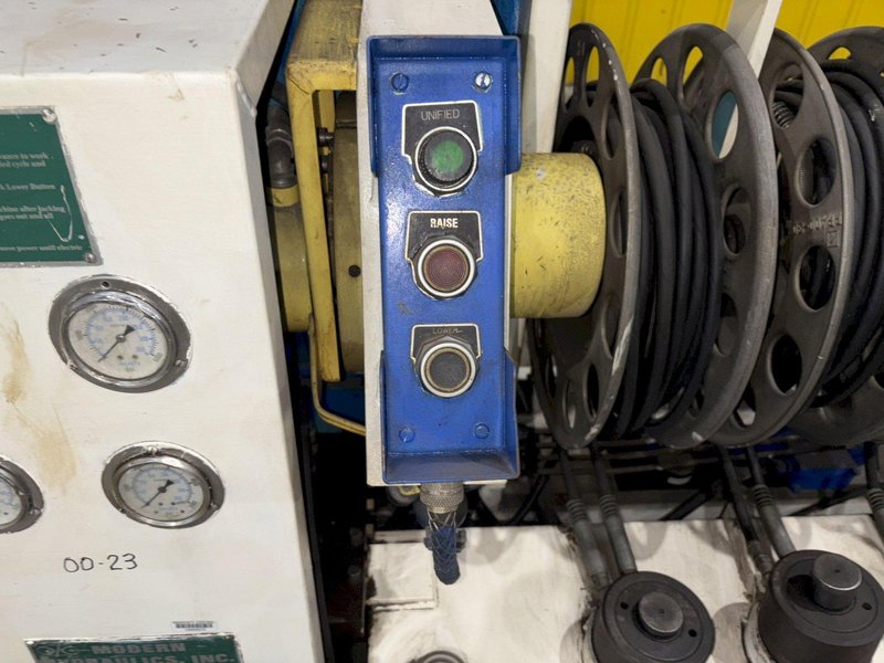 40 TON MODERN HYDRAULICS 4 CYLINDER PORTABLE HYDRAULIC DIE SETTING &amp; SEPARATING SYSTEM: YOBRO #23866