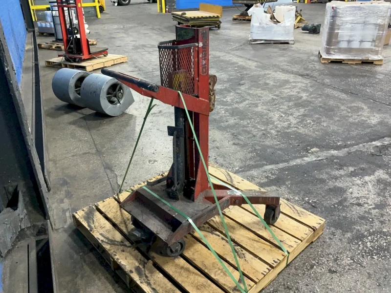 WESCO DRUM LIFT