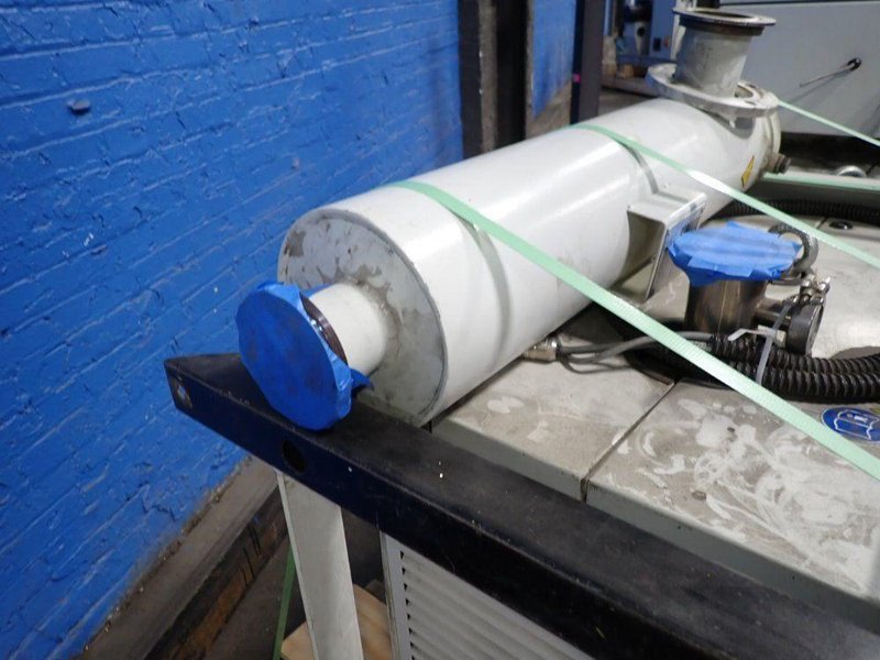 LEYBOLD 7.3 KW VACUUM PUMP  -  SP250
