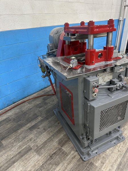 12 TON TISHKEN 4 POST CUTOFF PRESS: STOCK #78450