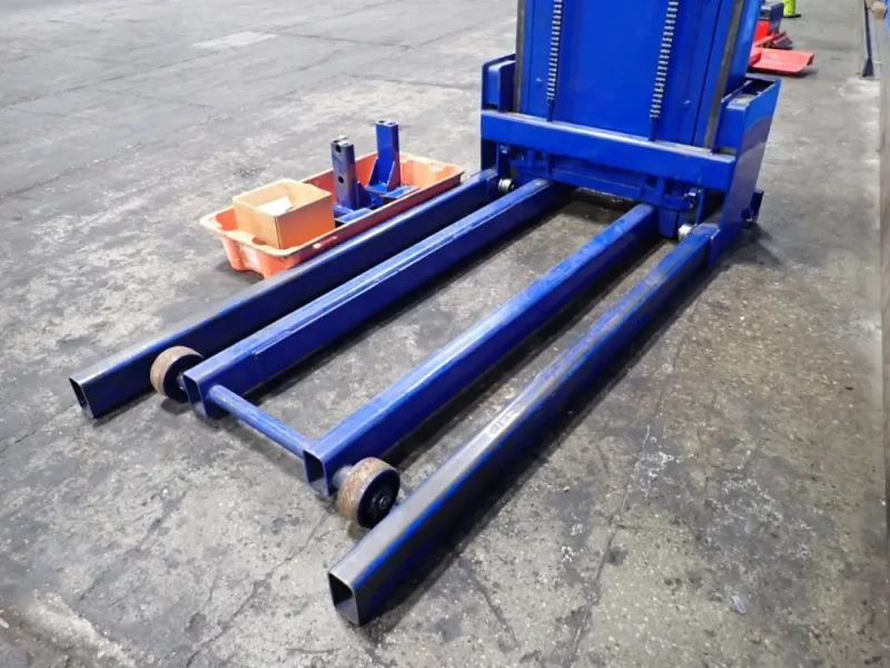 BEND-PAK, INC. 6000 LBS AUTOMOTIVE LIFT  -  ML-6