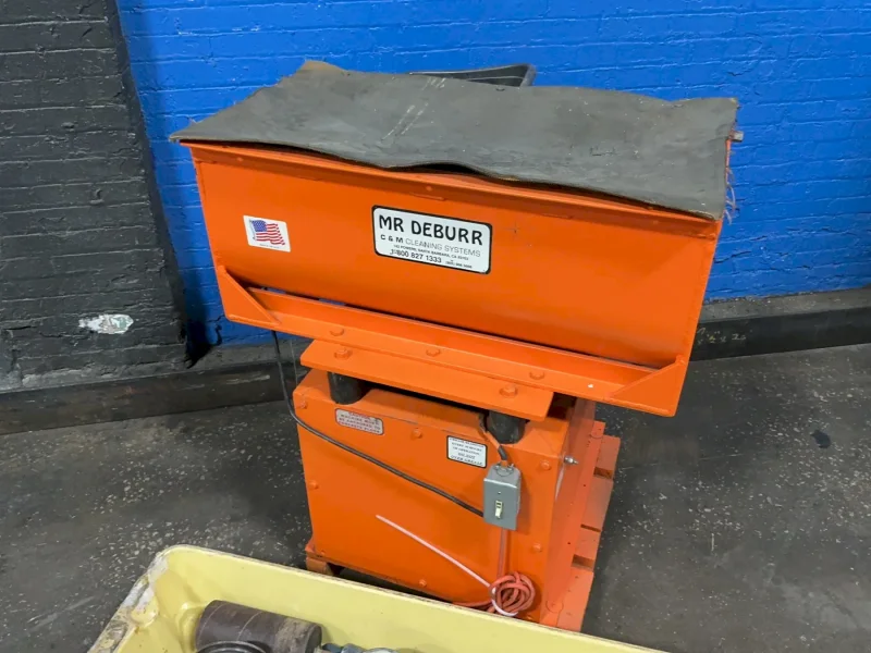 C &amp; M CLEANING SYSTEMS VIBRATORY FINISHING MACHINE   -  300