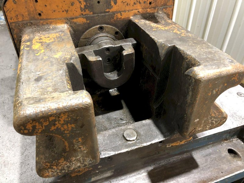 3&quot; EAGLE MODEL #I/O - 77 - 4 LINE TUBE END FORMER: STOCK #18181