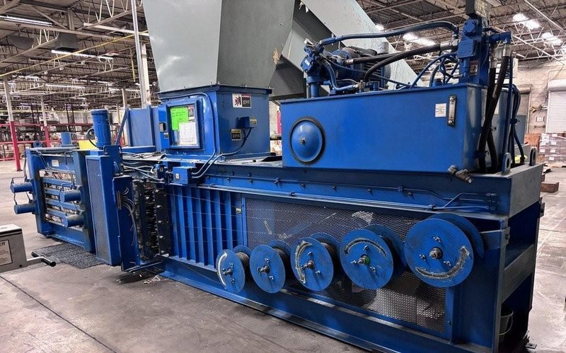 30" X 40" SELCO MODEL HSO-128A AUTO-TIE TOP LOADING HORIZONTAL HYDRAULIC BALER SYSTEM, W/ CONVEYOR &amp; DUMP HOPPER: YOBRO #26210