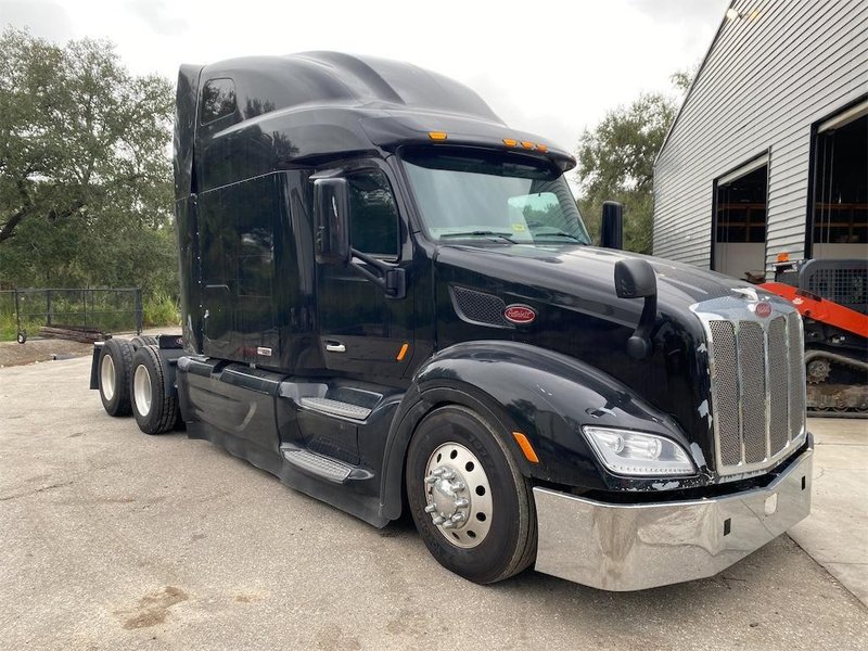 2019 Peterbilt 579 1XPBD49X7KD610640