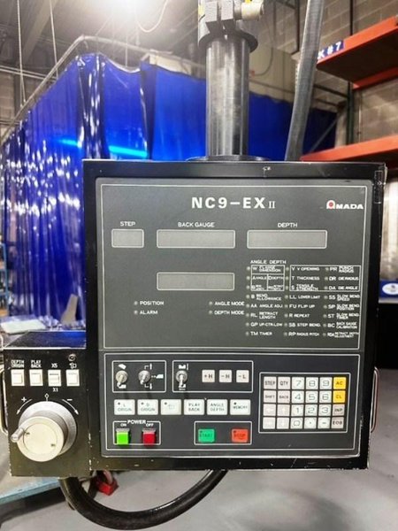 35 TON X 4' AMADA RG-35 PRESS BRAKE