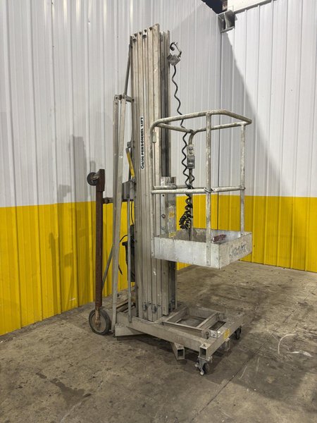 250 LBS X 36&#039; GENIE MODEL #PLC-36DC ELECTRIC MANLIFT AERIAL WORK PLATFORM: STOCK #23616