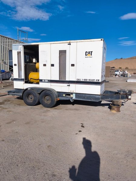 Cat XQ350 400 kVA Mobile Generator, 2001