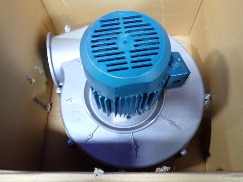 CENTRIFUGAL FAN