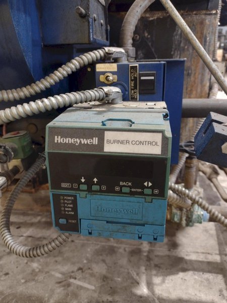 40 HP COLUMBIA MODEL MPH-40 GAS FIRED BOILER: STOCK #22543