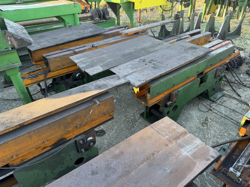 SIGNODE MATERIAL FLIPPER / LIFTER. STOCK # 1008024