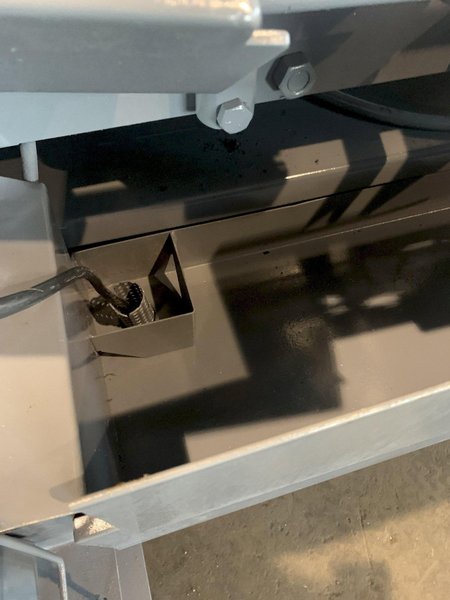 12" X 18" WELLS W918 HORIZONTAL BANDSAW. STOCK # 0316123