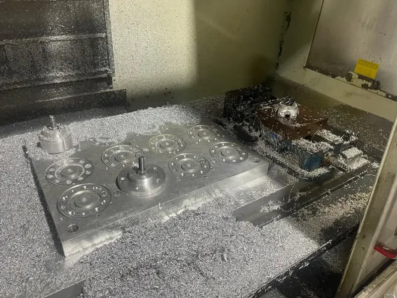 2010 HAAS VF-5/40 | Machining Centers, Vertical