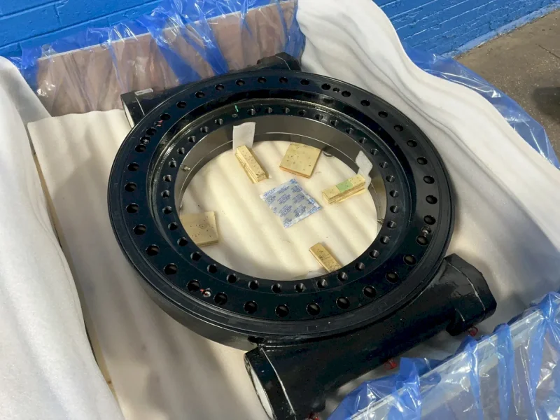 ROTARY MASTER WORM GEAR SLEW DRIVE  -  TE639-2-Z6-RI