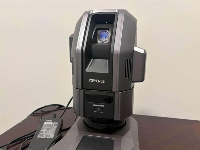 Keyence XM-5000 Handheld CMM, 2023 – Large Stage, Like New, Very Low Hours