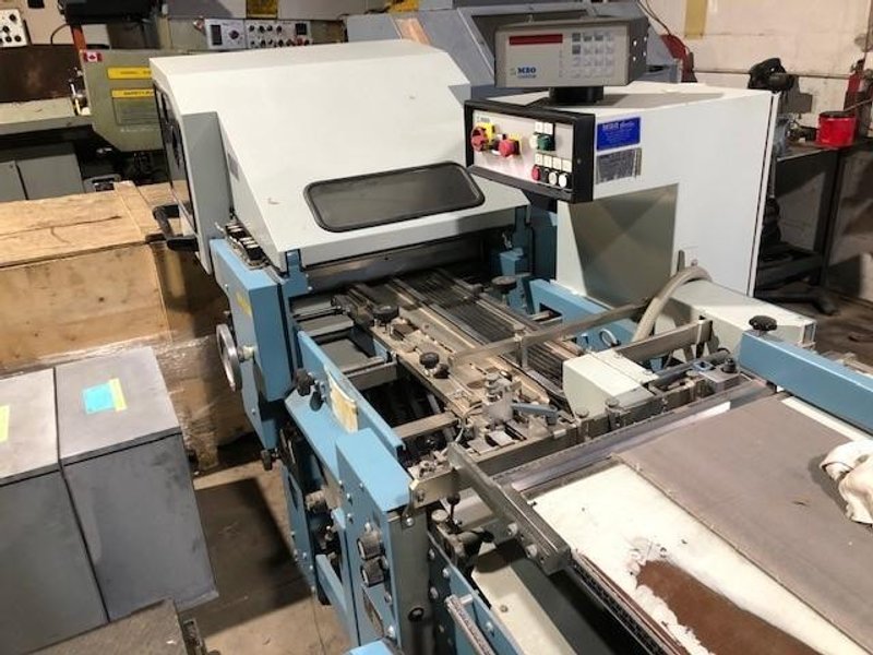 MBO B120-1-20/4 PAPER FOLDING MACHINE WITH RIGHT ANGLE STOCK# 2346