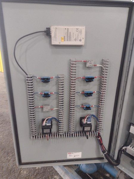 500 SCFM DONALDSON MODEL #AEHD-500 HEATED REGENERATIVE DESICCANT DRYER: STOCK 15154