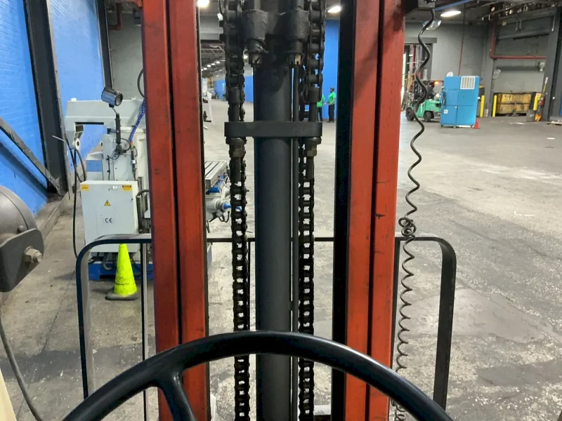 DATSUN 6000 LBS PROPANE FORKLIFT  -  CPF02A30V
