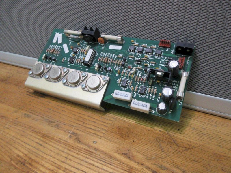 Used  Haas 32-4070H Brushed Servo Drive Board **A Axis Only**