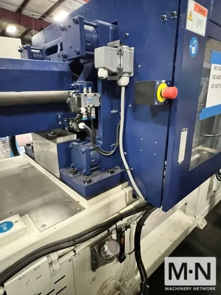135 TON 2.2 OZ HAITIAN MODEL ZE1200-210 SERVO HYDRAULIC INJECTION MOLDING MACHINE MFG 2018