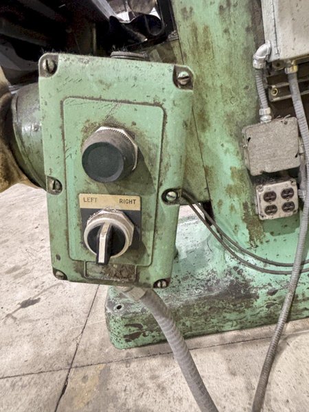 1.5 HP BRIDGEPORT SERIES I VERTICAL MILL / MILLING MACHINE: STOCK #20705