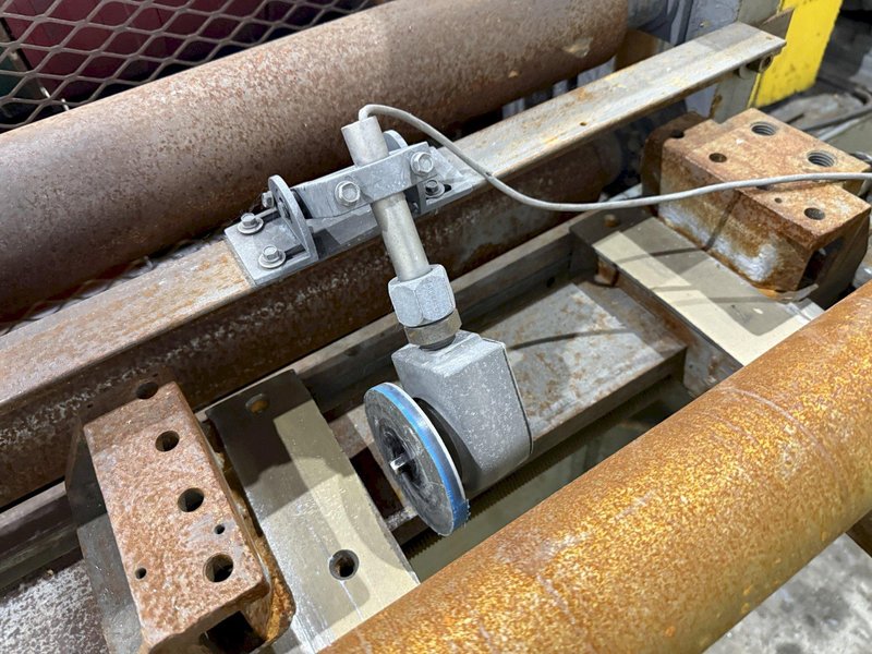 36” x 3&quot; YODER MODEL #M3 POWERED SLITTING HEAD: STOCK #22953