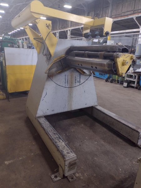 20,000 LB 10 TON X 48&quot; RED BUD (RBI) MOTORIZED COIL REEL / UNCOILER &amp; STRAIGHTENER FEED LINE: STOCK #15277