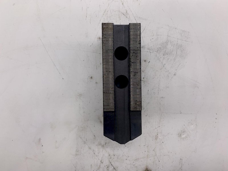 (1) SCHUNK KM-WBL 103 SERRATED SOFT TOP ANGLED JAW: STOCK #15489