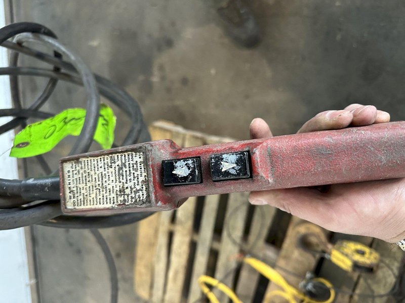 1 TON R&amp;M SPACEMASTER OVERHEAD HOIST. STOCK # 0421623