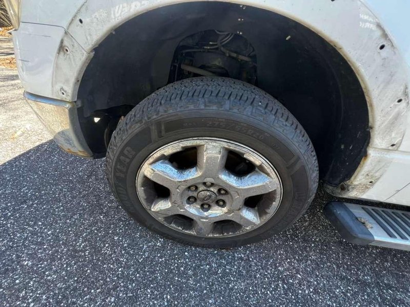 Ford F-150 Pickup Truck, 2013 – 309,599 Miles, Automatic, Full-Size 1/2 Ton Truck