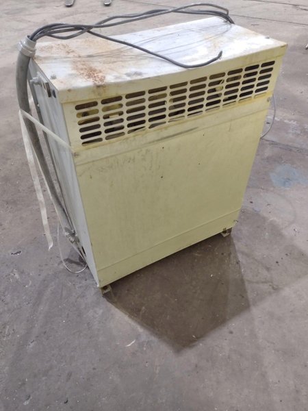 30 KVA POWERTRAN 480 VOLT - 208Y/120 VOLT 3 PHASE ELECTRICAL TRANSFORMER: STOCK 19695
