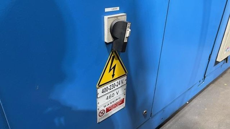 4,000 Watt Prima Platino CO2  Laser 5′ x 10′, 2009