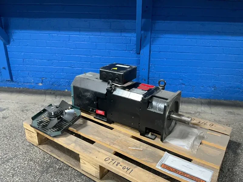 Allen-bradley  Ac Motor  - Hpk-b1308c-ma42aa