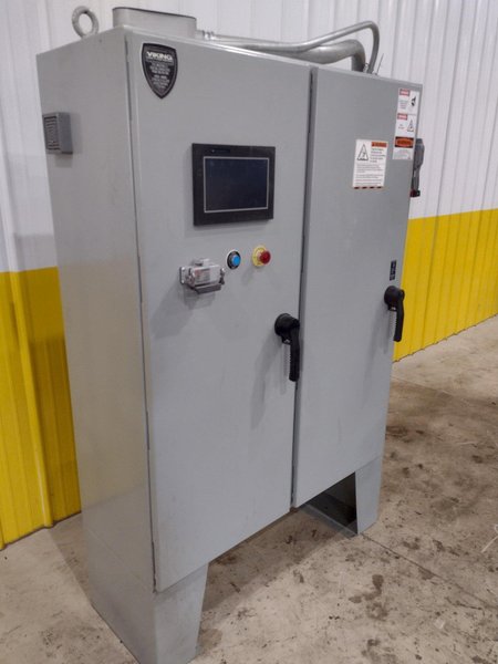 4 WHEEL X 18" VIKING MODEL #MP1809P CHAIN MESH BELT DE-FLASHING / SHOT BLAST MACHINE: STOCK #21636