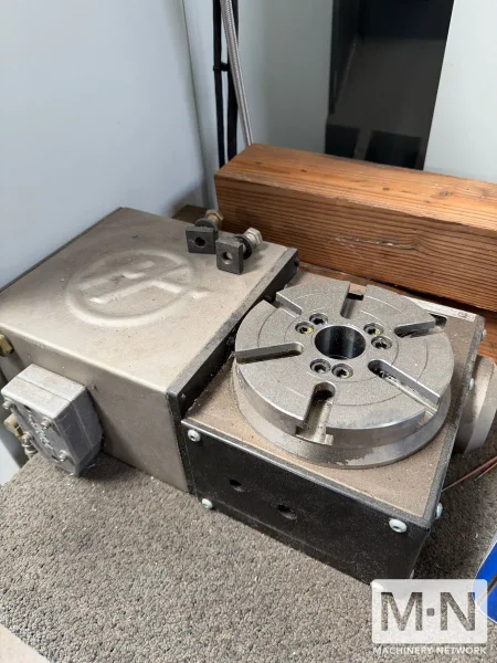 HAAS VF-2SSYT 4-axis CNC Vertical Machining Center, 2018 (low hours)