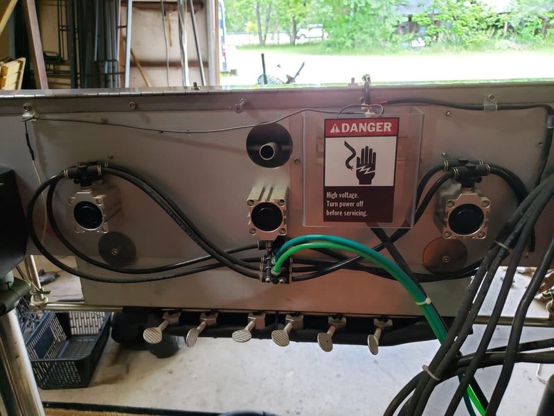 Accutek P25 700 HX Filler with Heated Hose and Iron Gear Pump for Hot Fills