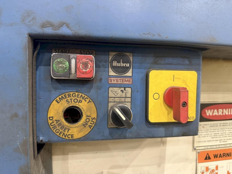 110 TON MUBEA MODEL #HIW 1000/610 HYDRAULIC IRONWORKER: YOBRO #25673