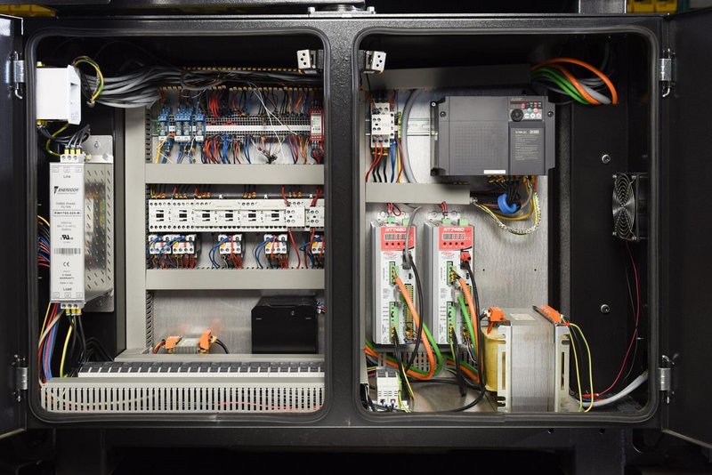 NEW - 25"H x 20"W HYD-MECH V-20 VERTICAL TILT FRAME BAND SAW