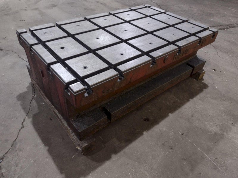 51&quot; X 31&quot; X 14 1/2&quot; T-SLOTTED LAYOUT RISER TABLE / FLOOR PLATE: STOCK #19755