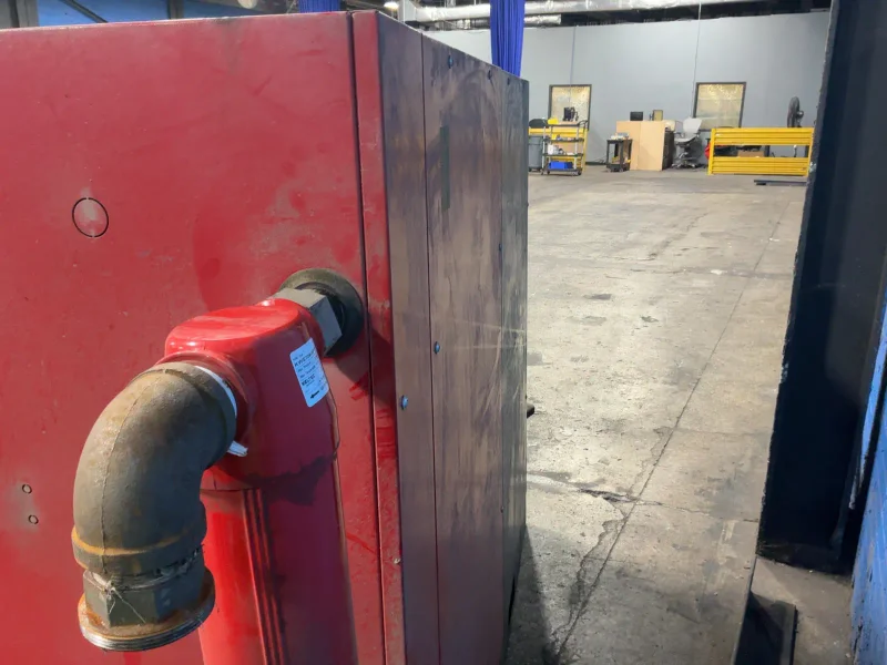 CHICAGO PNEUMATIC 100 HP AIR COMPRESSOR  -  CPE100