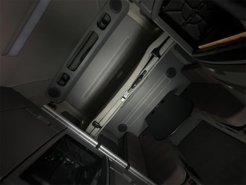 2021 Volvo VNL64T860 Stock #229000