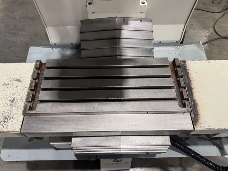 MILLTRONICS MB-11 3 Axis CNC Vertical Milling Machine 2002’ #8064