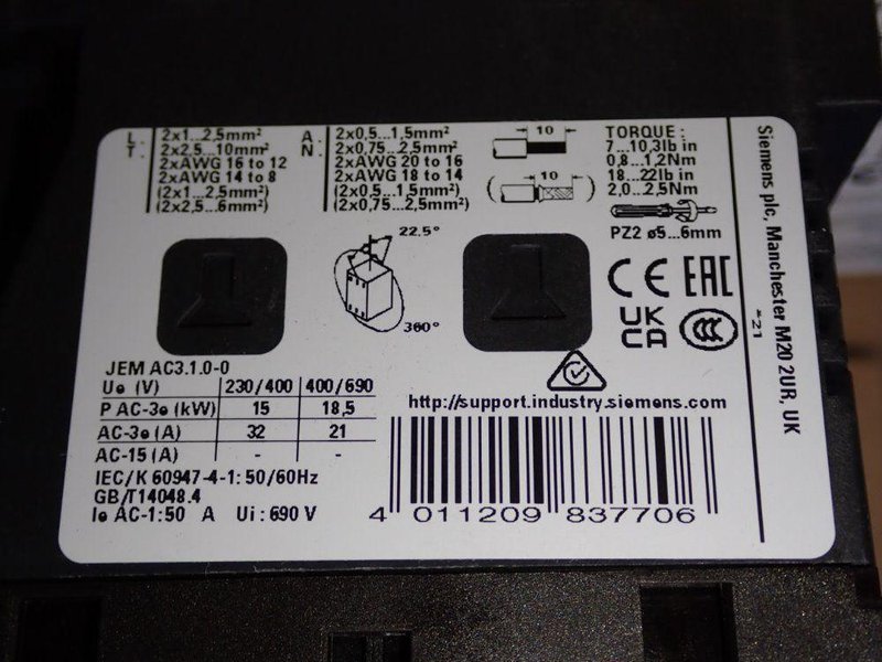 SIEMENS CONTACTOR  -  3RT2027-1BB44-3MA0