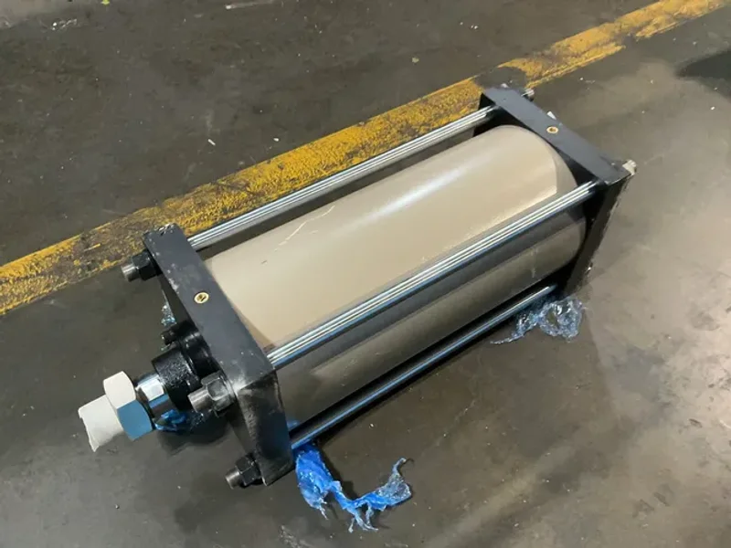 Smc  140 Psi Cylinder  - Cs1b250-500